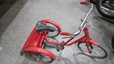 Lot 321 - 1940'S/50'S CHILDS TRICYCLE WITH BOOT