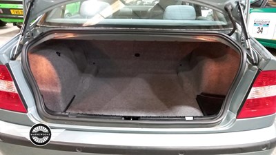 Lot 164 - 2004 BMW 316 I SE AUTO