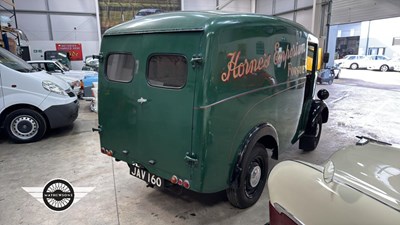 Lot 346 - 1952 MORRIS COMMERCIAL