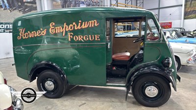 Lot 346 - 1952 MORRIS COMMERCIAL