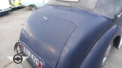 Lot 226 - 1940 DAIMLER DB 18