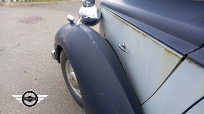 Lot 226 - 1940 DAIMLER DB 18