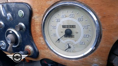 Lot 226 - 1940 DAIMLER DB 18