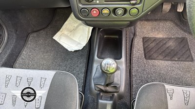 Lot 296 - 2001 PEUGEOT 106 INDEPENDENCE