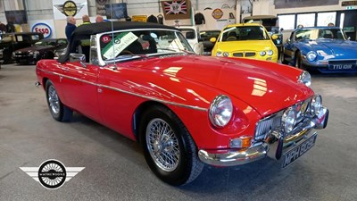 Lot 230 - 1972 MG B