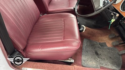 Lot 512 - 1974 AUSTIN MAXI 1750