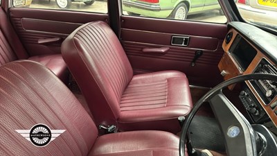 Lot 512 - 1974 AUSTIN MAXI 1750