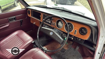Lot 512 - 1974 AUSTIN MAXI 1750