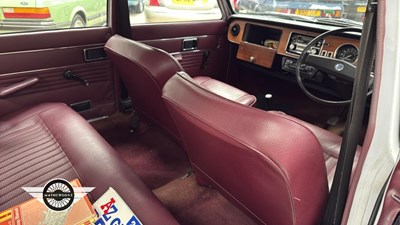 Lot 512 - 1974 AUSTIN MAXI 1750