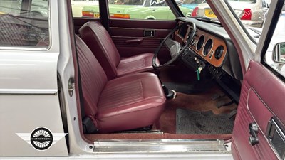 Lot 512 - 1974 AUSTIN MAXI 1750