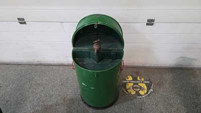 Lot 653 - PARAFFIN DISPENSER
