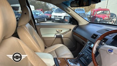 Lot 362 - 2007 VOLVO XC90 LUX SE V8 AWD