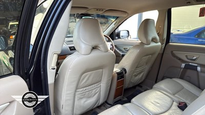 Lot 362 - 2007 VOLVO XC90 LUX SE V8 AWD