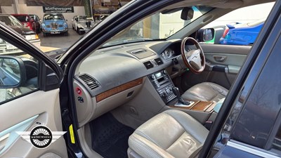 Lot 362 - 2007 VOLVO XC90 LUX SE V8 AWD