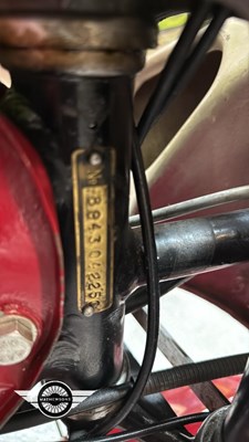 Lot 748 - 1958 ROYAL ENFIELD