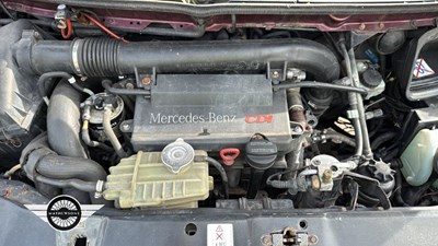 Lot 740 - 1999 MERCEDES V220 CDI AMBIENTE AUTO