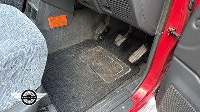 Lot 762 - 1999 MITSUBISHI SHOGUN GLS TD