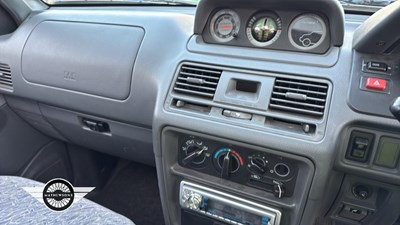Lot 762 - 1999 MITSUBISHI SHOGUN GLS TD