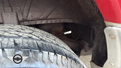 Lot 762 - 1999 MITSUBISHI SHOGUN GLS TD