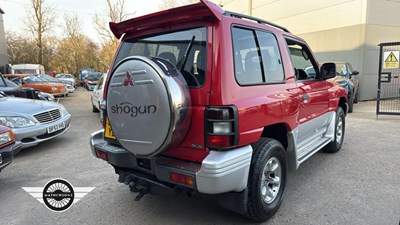 Lot 762 - 1999 MITSUBISHI SHOGUN GLS TD