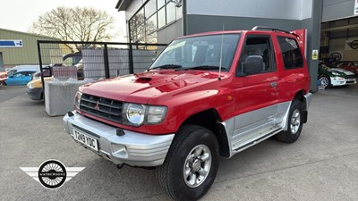 Lot 762 - 1999 MITSUBISHI SHOGUN GLS TD