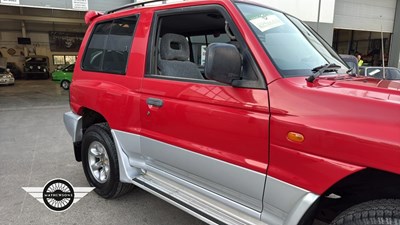 Lot 762 - 1999 MITSUBISHI SHOGUN GLS TD