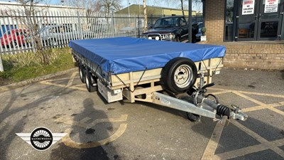 Lot 364 - IFOR WILLIAMS TWIN AXLE TRAILER