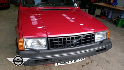 Lot 632 - 1990 VOLVO 340 GL AUTO