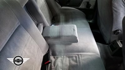Lot 632 - 1990 VOLVO 340 GL AUTO