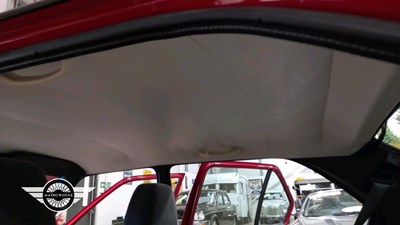 Lot 632 - 1990 VOLVO 340 GL AUTO