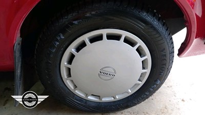Lot 632 - 1990 VOLVO 340 GL AUTO