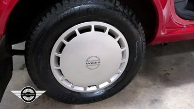 Lot 632 - 1990 VOLVO 340 GL AUTO