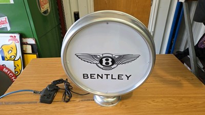 Lot 793 - BENTLEY DOUBLE SIDED LIGHT UP SIGN 18" X 7"