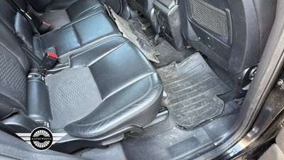 Lot 548 - 2016 LAND ROVER DISCOVERY SPORT SE