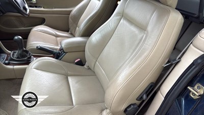 Lot 21 - 2003 VOLVO C70 T