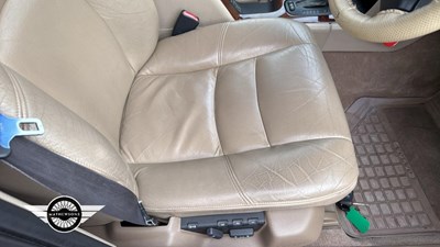 Lot 550 - 1998 VOLVO S70 20V AUTO