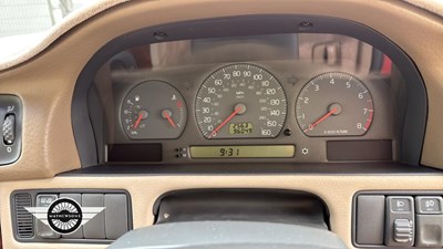 Lot 550 - 1998 VOLVO S70 20V AUTO