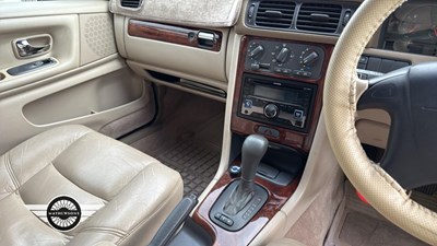 Lot 550 - 1998 VOLVO S70 20V AUTO