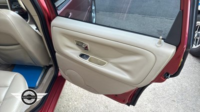 Lot 550 - 1998 VOLVO S70 20V AUTO