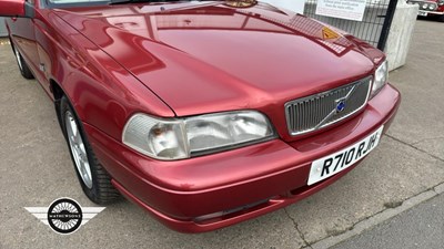 Lot 550 - 1998 VOLVO S70 20V AUTO