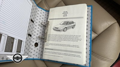 Lot 550 - 1998 VOLVO S70 20V AUTO