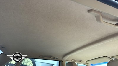 Lot 550 - 1998 VOLVO S70 20V AUTO