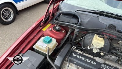 Lot 550 - 1998 VOLVO S70 20V AUTO