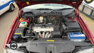 Lot 550 - 1998 VOLVO S70 20V AUTO