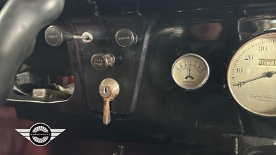 Lot 814 - 1937 FORD