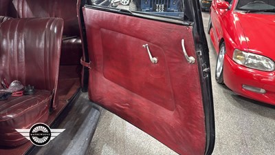 Lot 814 - 1937 FORD