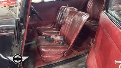 Lot 814 - 1937 FORD