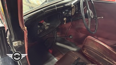 Lot 814 - 1937 FORD
