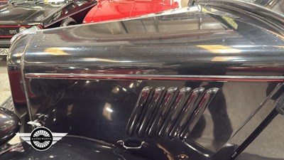 Lot 814 - 1937 FORD