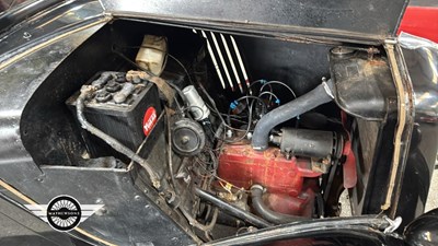 Lot 814 - 1937 FORD